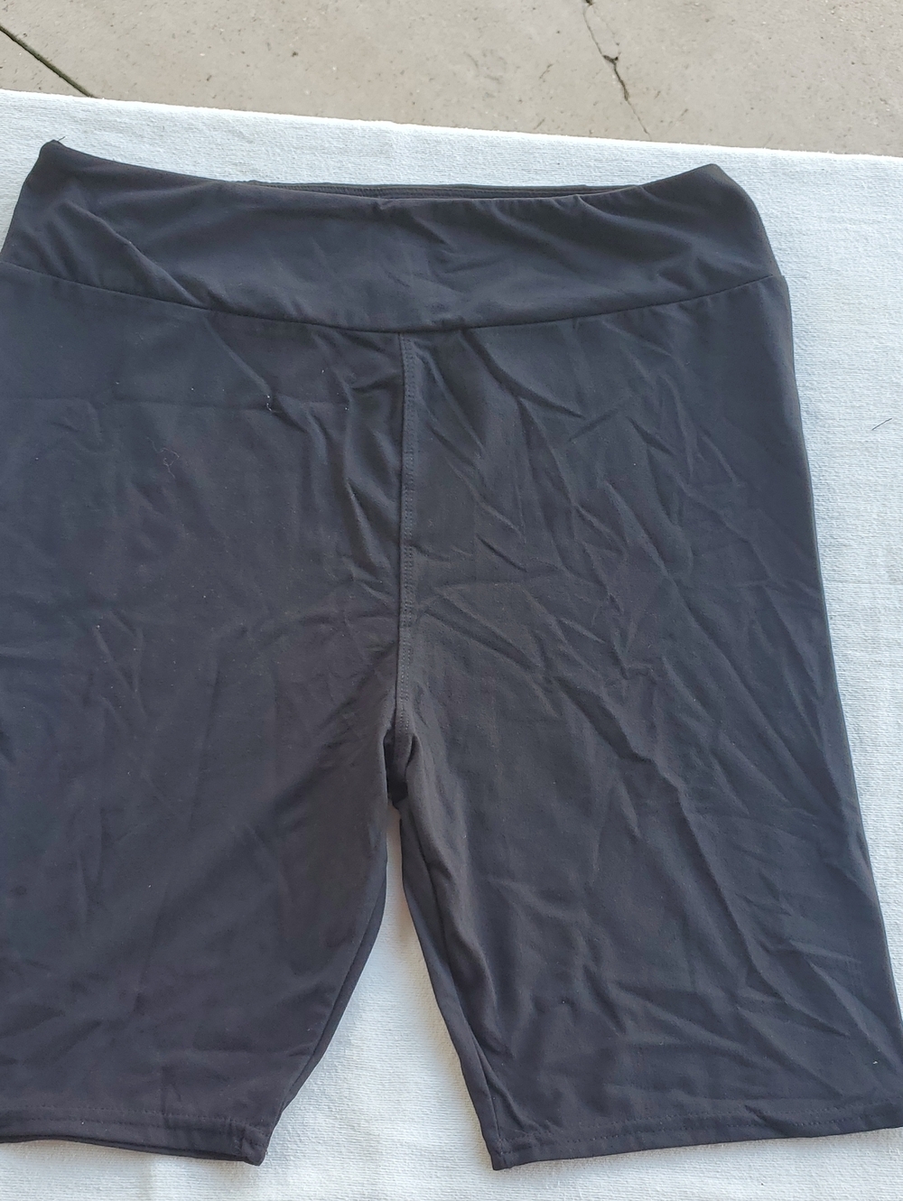 Source Unknown Black Women's Bike Shorts - Wide Waistband